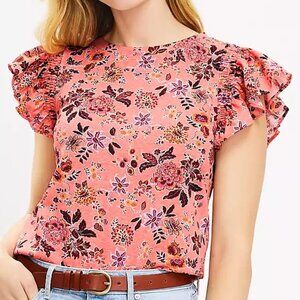 LOFT Size Large Country Garden Ruffle Sleeve Tee, Peach / Coral Floral Shirt